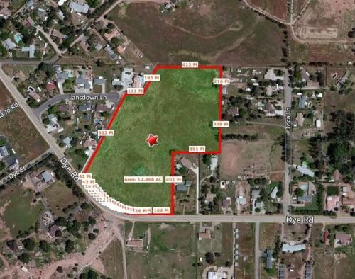 3225 Lansdown Ln, Ramona, CA 92065-3623