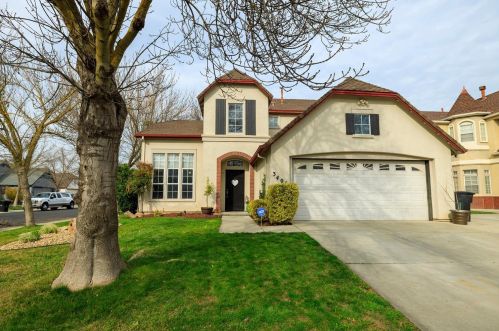 3401 Allan Adale Dr, Modesto, CA 95355-8209
