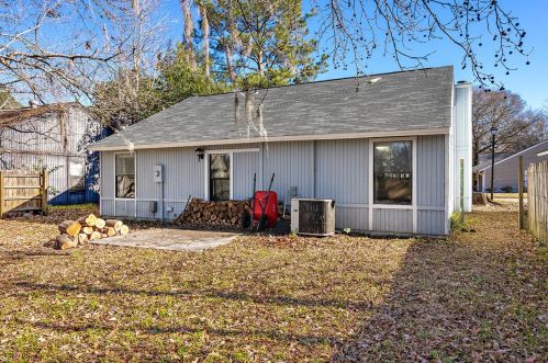 1282 Maryland Dr, Ladson SC  29456-4884 exterior