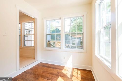 674 Charlotte Pl, Atlanta GA  30318-6375 exterior