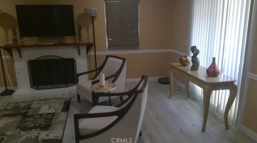 4915 Village Green Way, San Bernardino, CA 92407-2992