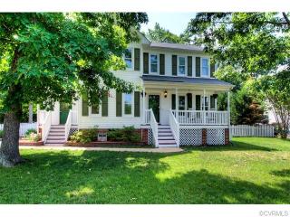 13727 Nashua Ter, Midlothian VA  23112-7619 exterior