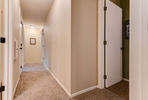 1810 Evergreen Ct, Saint Paul MN  55125-2301 exterior