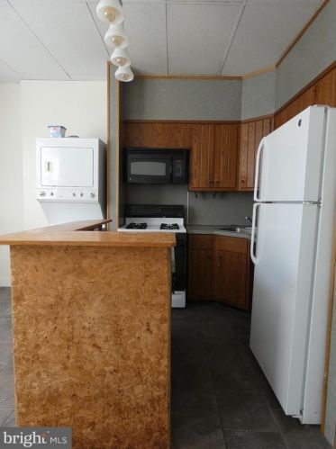 4110 Baltimore Ave, Philadelphia PA  19104-4506 exterior