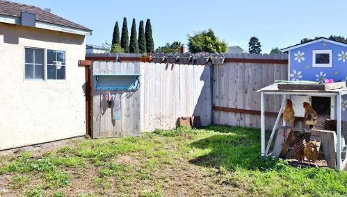 57 H St, Chula Vista CA  91910-4933 exterior