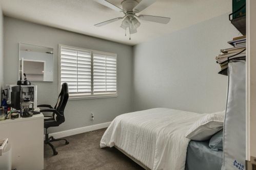 8982 Springhurst Dr, Elk Grove CA  95624-3220 exterior