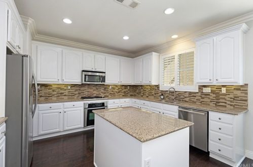 2744 Madison Cir, Anaheim CA  92801-4997 exterior