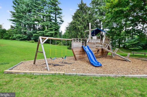 2917 Birchtree Ln, Silver Spring MD 20906-3032 exterior