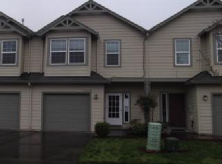 1689 Night Heron Way, Damascus, OR 97080