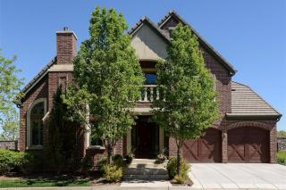 8715 Iliff Dr, Denver, CO 80231-3812