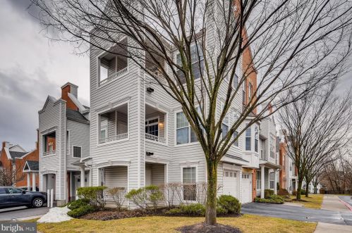 10809 Symphony Way, Columbia, MD 21044-4927
