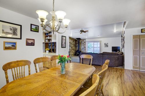 1235 Riv Blf Dr, Valley Home CA 95361-2655 exterior