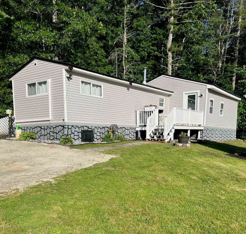 11 Catamount Hill Dr, Allenstown, NH 03275-2404