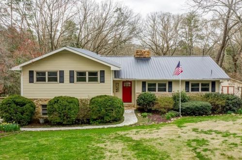 131 Sunset Pl, Holly Springs, GA 30114-3790