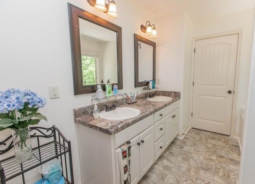 717 Lake Vista Dr, Jefferson GA  30549-4608 exterior