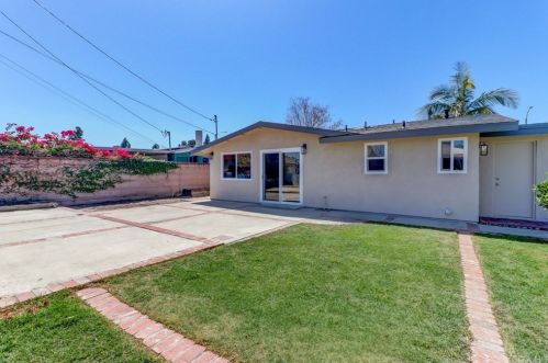 920 Fairview St, Anaheim CA  92801-3414 exterior