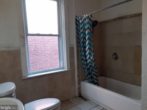 236 Ross St, Lancaster PA  17602-1940 exterior