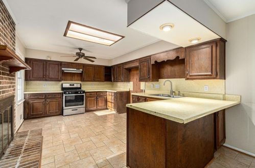 3975 Evans Rd, Atlanta GA  30340-4605 exterior