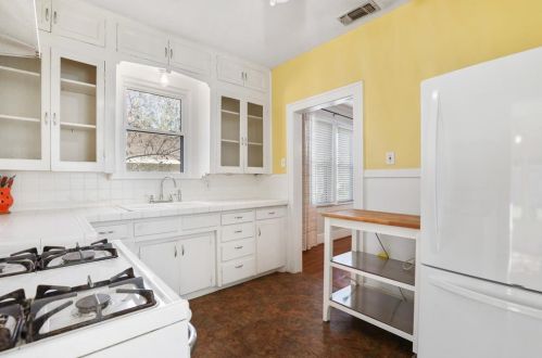 3817 6th St, Fort Worth TX  76107-2029 exterior