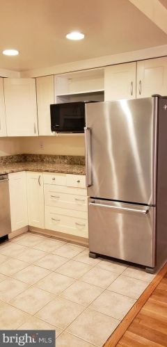 1556 Westmoreland St, Mc Lean VA  22101-4327 exterior