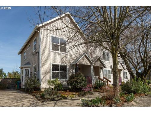 1015 Jarrett St, Portland, OR 97217-2213