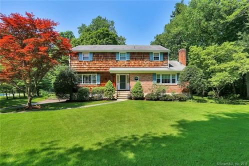 45 Fox Run Rd, Norwalk, CT 06850-2324