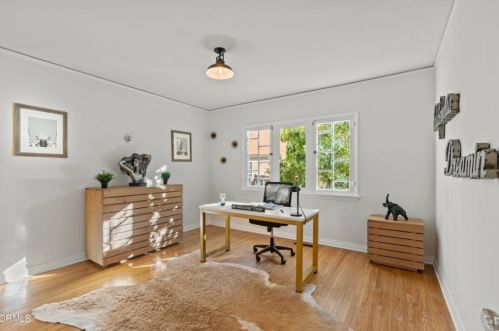 1133 Cordova Ave, Glendale CA  91206-2114 exterior