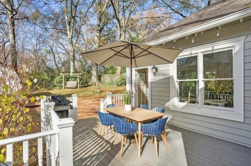 90 Stewart Ave, Marietta GA  30064-2267 exterior