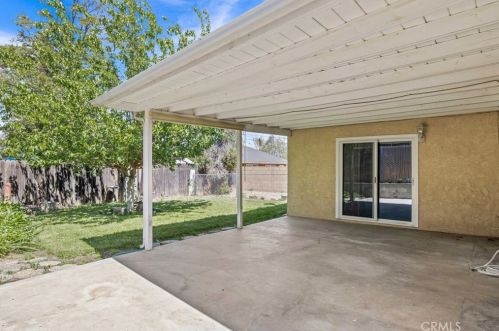 5476 Lewis Ave, Riverside CA  92503-8621 exterior