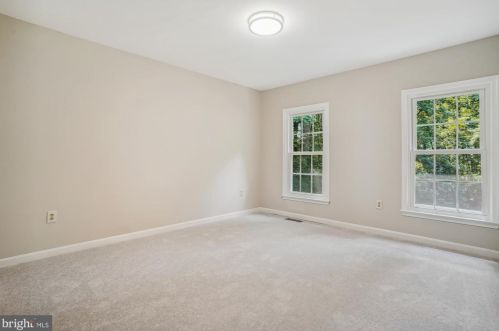 13015 Montpelier Ct, Woodbridge VA  22192-3356 exterior