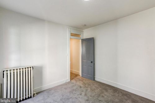 604 Mary St, Lancaster PA  17603-2819 exterior