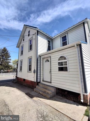 632 Frederick St, Hanover, PA 17331-5006