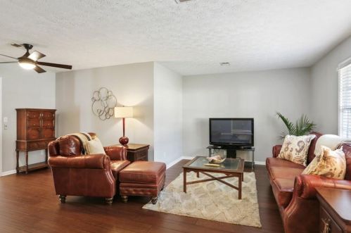 3793 Ensign Dr, Atlanta GA  30341-1833 exterior