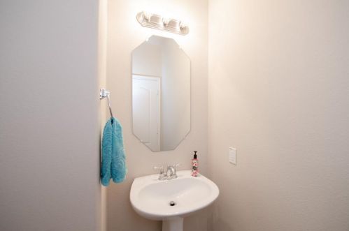 5302 Jay Thrush Dr, Richmond TX 77407-4011 exterior