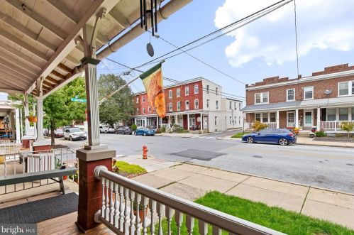 32 Ross St, Lancaster PA  17602-1942 exterior