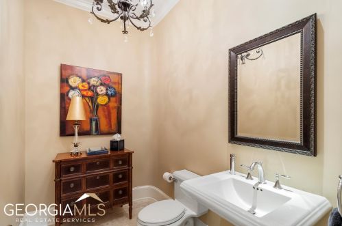 2990 Margaret Mitchell Dr, Atlanta GA  30327-1708 exterior