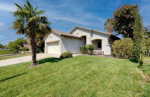 10893 Bellone Way, Rancho Cordova, CA 95670-6919