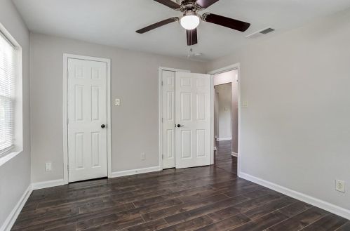 3316 Townsend Dr, Fort Worth TX  76115-4128 exterior