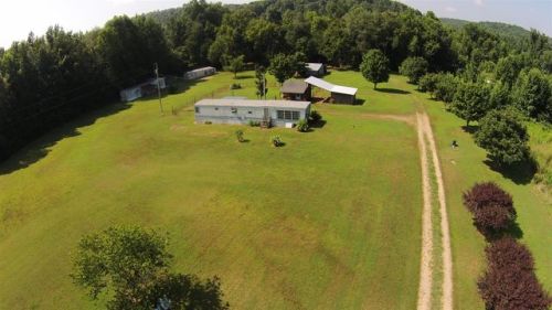 2517 Dry Creek Rd, Waverly, TN 37185-3225