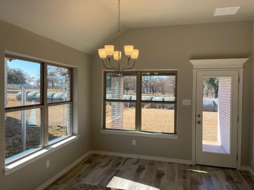 3314 Windcrest Dr, Granbury TX  76049 exterior