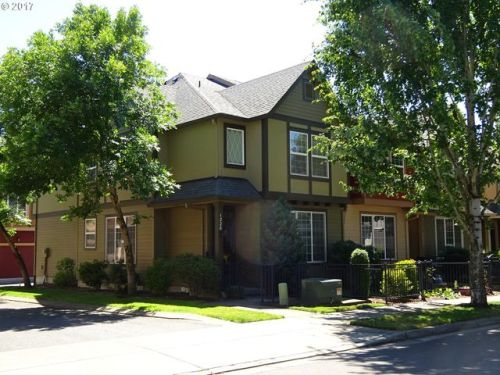 1226 Bacarra St, Beaverton, OR 97123-4882