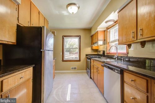 11025 Lockwood Dr, Silver Spring MD 20901-4514 exterior