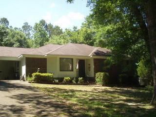 116 Trotters Rdg, Cusseta, GA 31805-4104