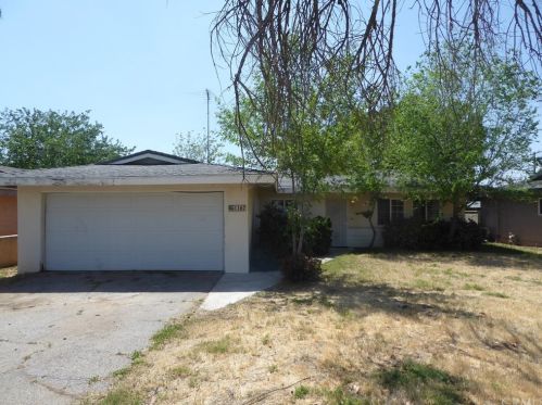 1167 Michigan Ave, Beaumont, CA 92223-1966