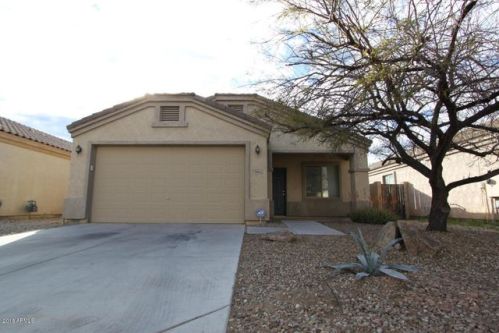 7412 56th Ln, Laveen, AZ 85339-2982