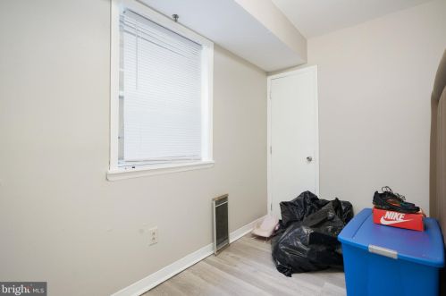 862 42 St, Philadelphia PA 19104-4442 exterior