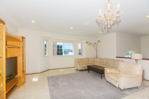 1009 13th Ave, Honolulu HI  96816-3835 exterior