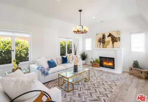 118 Lamer St, Burbank, CA 91506-2330