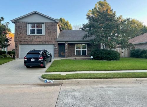 9037 Tyne Trl, Fort Worth TX  76118-7566 exterior