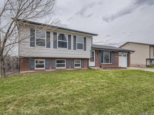 9428 Hamilton Dr, Denver, CO 80227-4430